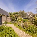 Bed & Breakfast Avec Terrasse Privative - 2 Pers. - Fr-1-306-1337 Guérande